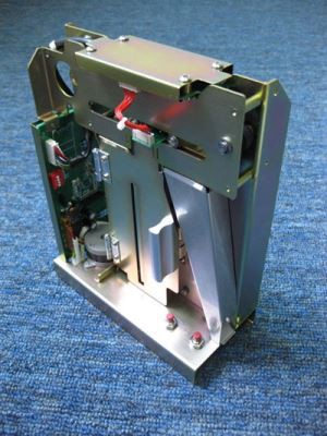 SIM-kortin luku- / kirjoitusmoduuli CRT-720